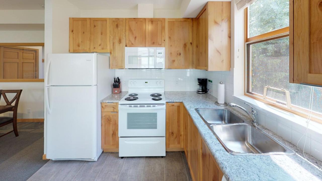 Stoney Creek Northstar By Whistler Premier Apartment Luaran gambar